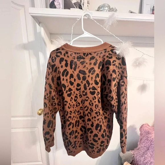 WILL NOT TAKE LESS NWOT Vintage 80's Cheetah Print Cardigan - Picture 6 of 7